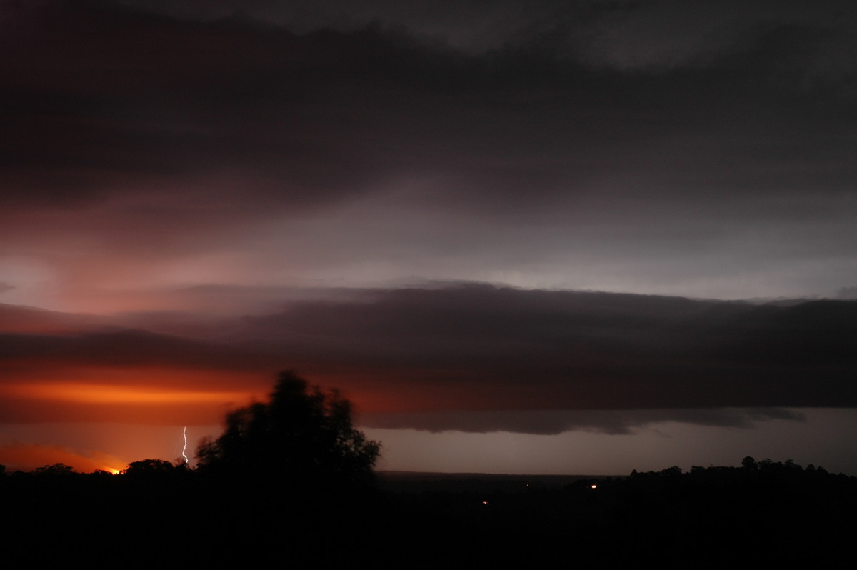 lightning lightning_bolts : Tregeagle, NSW   25 October 2005