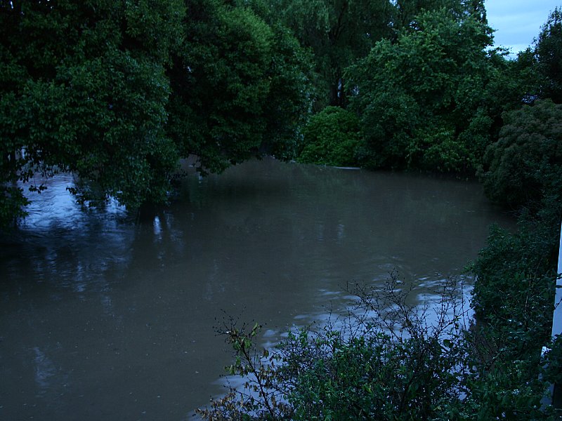 flashflooding flood_pictures : Molong, NSW   8 November 2005