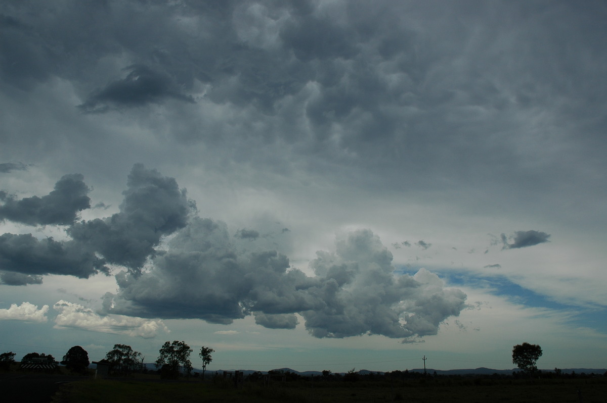 mammatus mammatus_cloud : W of Casino, NSW   20 November 2005