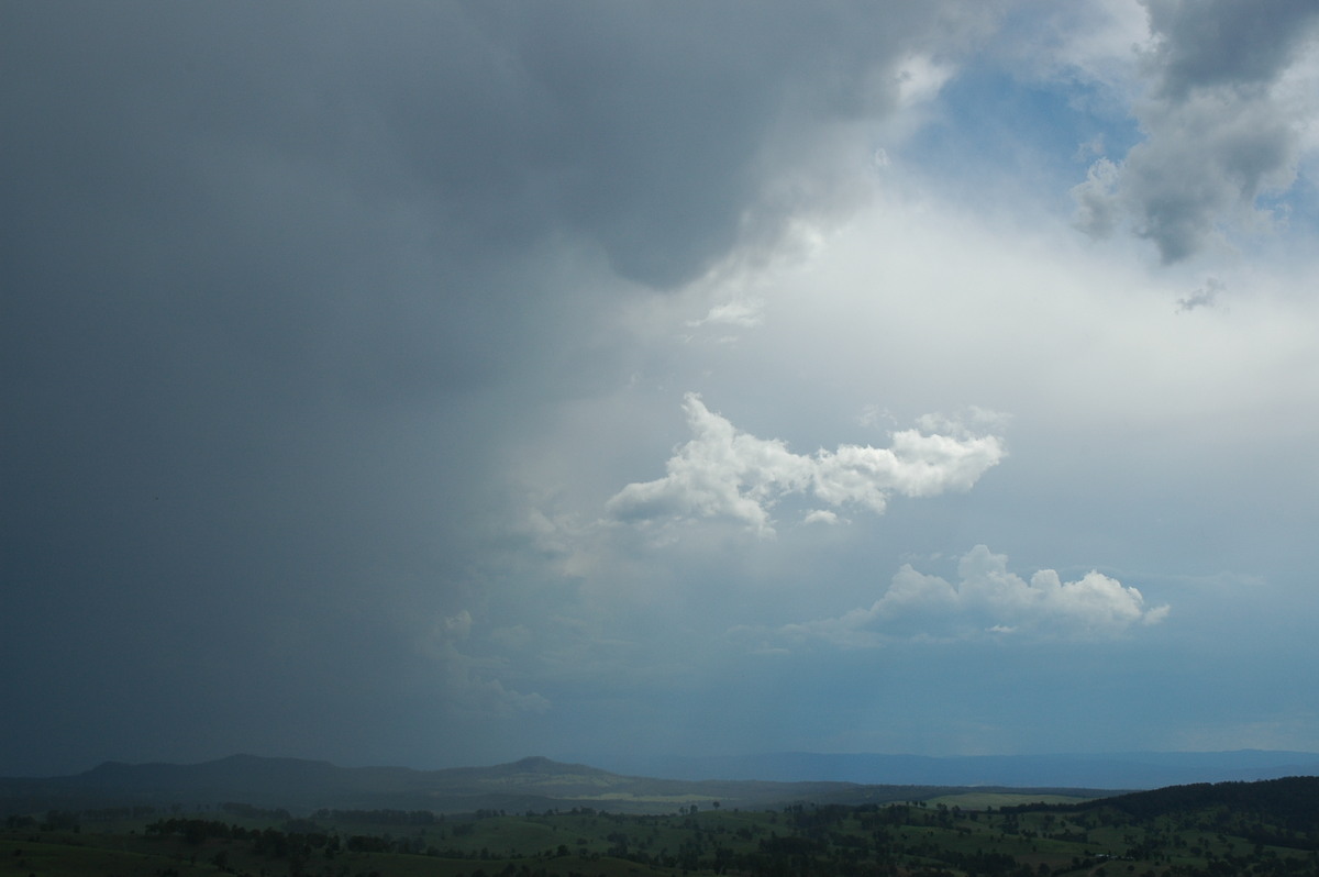 cumulonimbus thunderstorm_base : Mallanganee NSW   20 November 2005