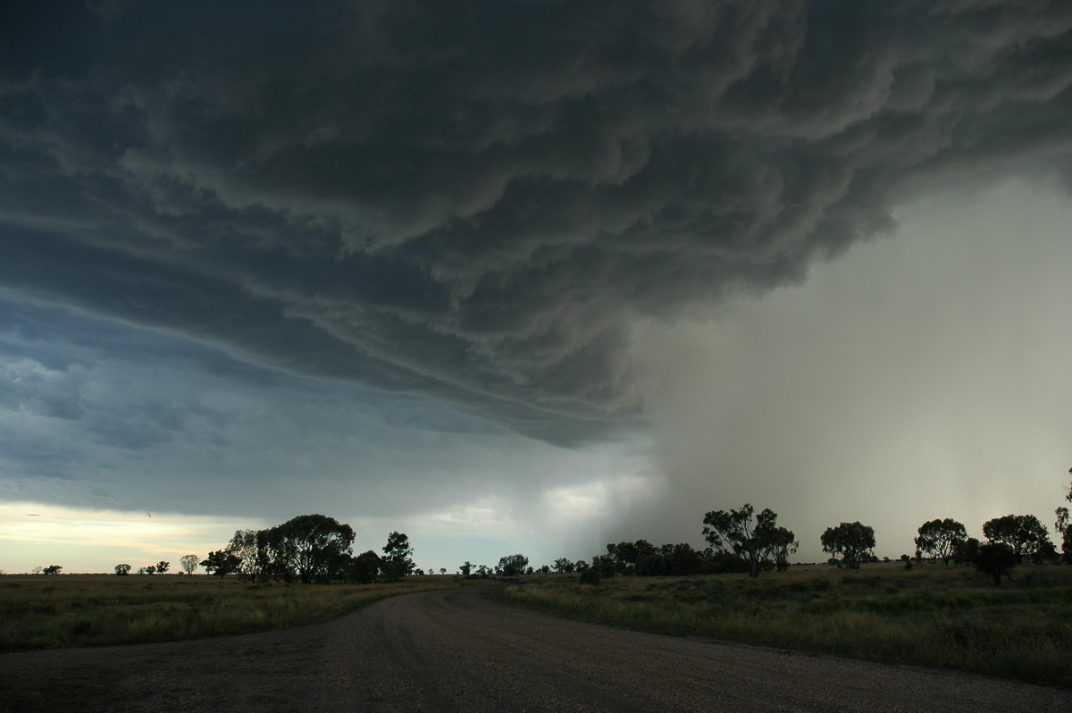 microburst micro_burst : Collarenabri, NSW   26 November 2005