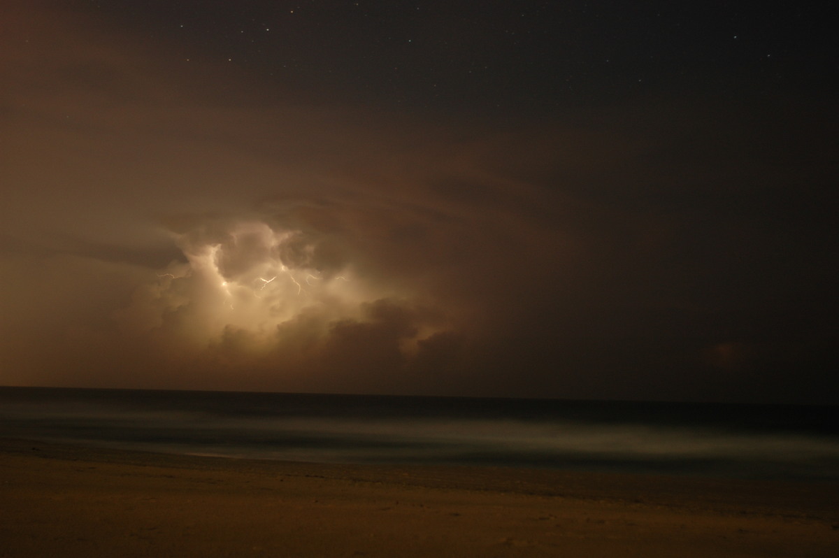 lightning lightning_bolts : Gold Coast, QLD   27 November 2005