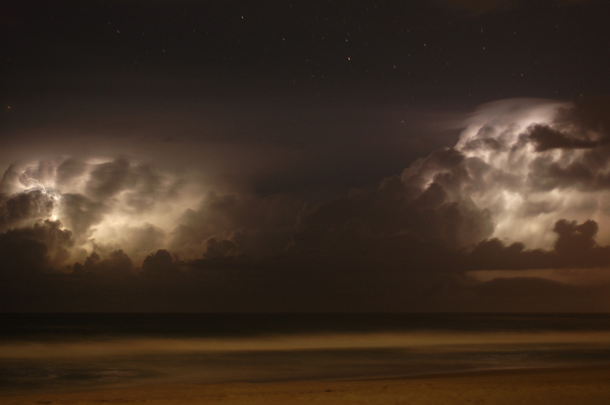 lightning lightning_bolts : Gold Coast, QLD   27 November 2005