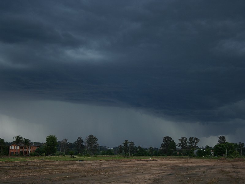 cumulonimbus thunderstorm_base : Yurramundi, NSW   29 November 2005