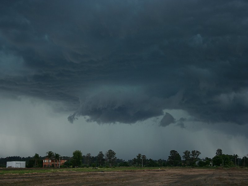 wallcloud thunderstorm_wall_cloud : Yurramundi, NSW   29 November 2005