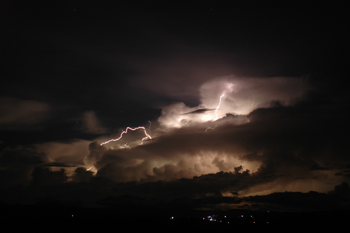 lightning lightning_bolts : McLeans Ridges, NSW   1 December 2005