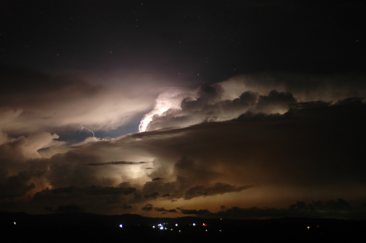 lightning lightning_bolts : McLeans Ridges, NSW   1 December 2005