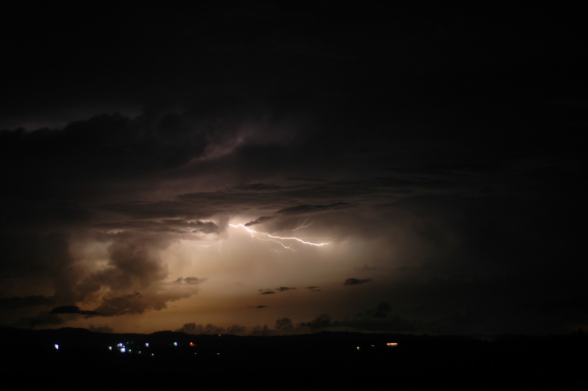 lightning lightning_bolts : McLeans Ridges, NSW   1 December 2005