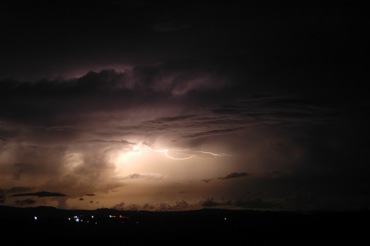 lightning lightning_bolts : McLeans Ridges, NSW   1 December 2005