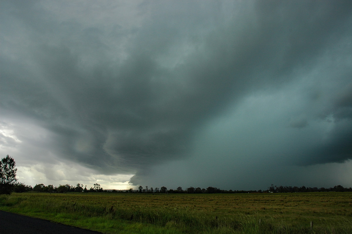 cumulonimbus thunderstorm_base : Coraki, NSW   1 December 2005