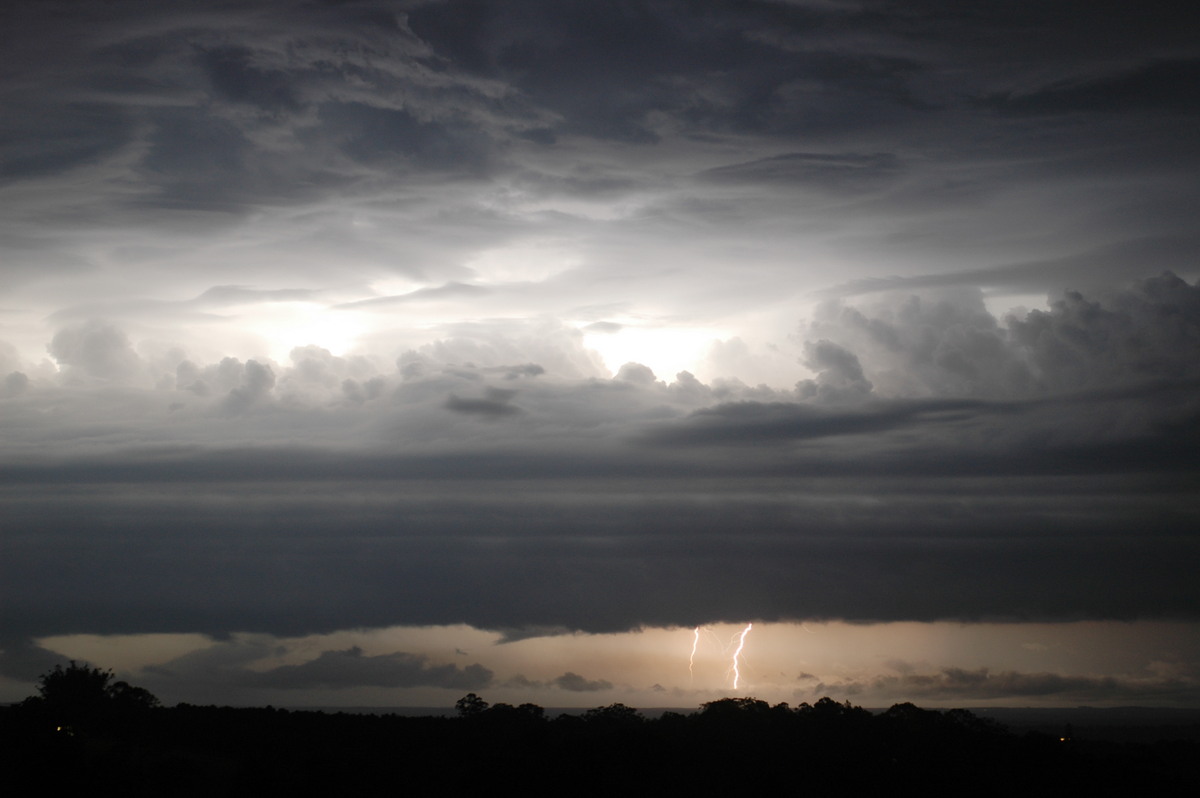 shelfcloud shelf_cloud : Tregeagle, NSW   7 December 2005