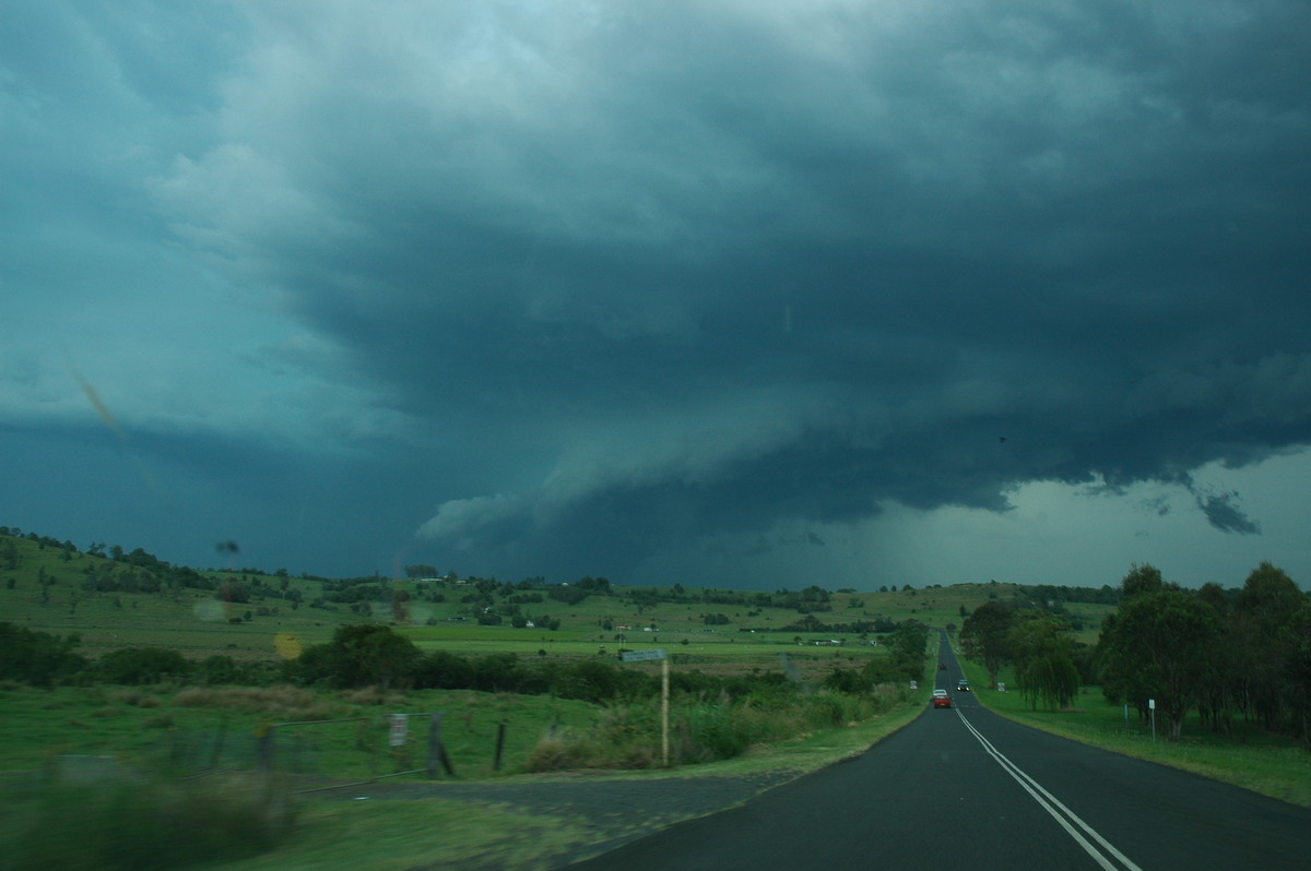 shelfcloud shelf_cloud : Wyrallah, NSW   8 December 2005