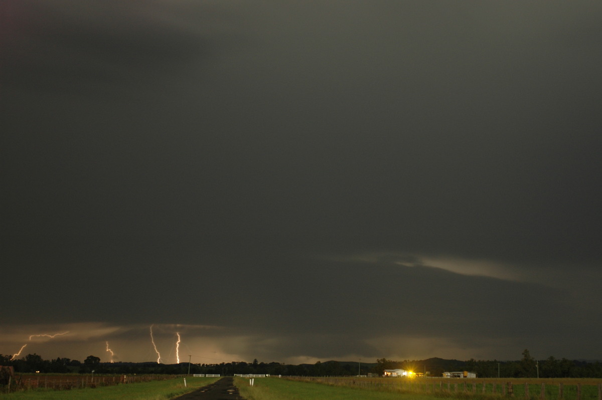 lightning lightning_bolts : near Casino, NSW   13 December 2005