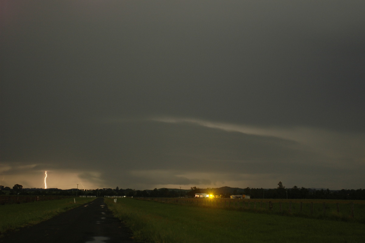 lightning lightning_bolts : near Casino, NSW   13 December 2005