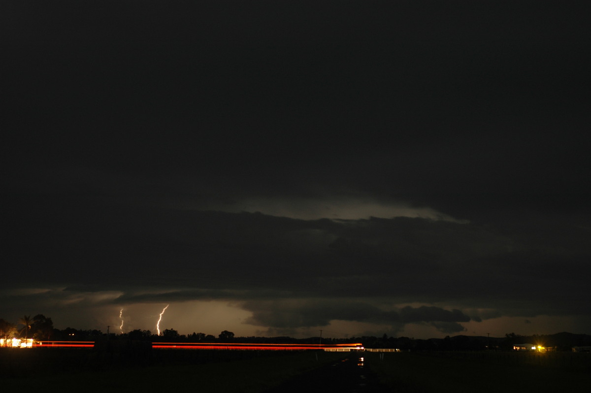 lightning lightning_bolts : near Casino, NSW   13 December 2005