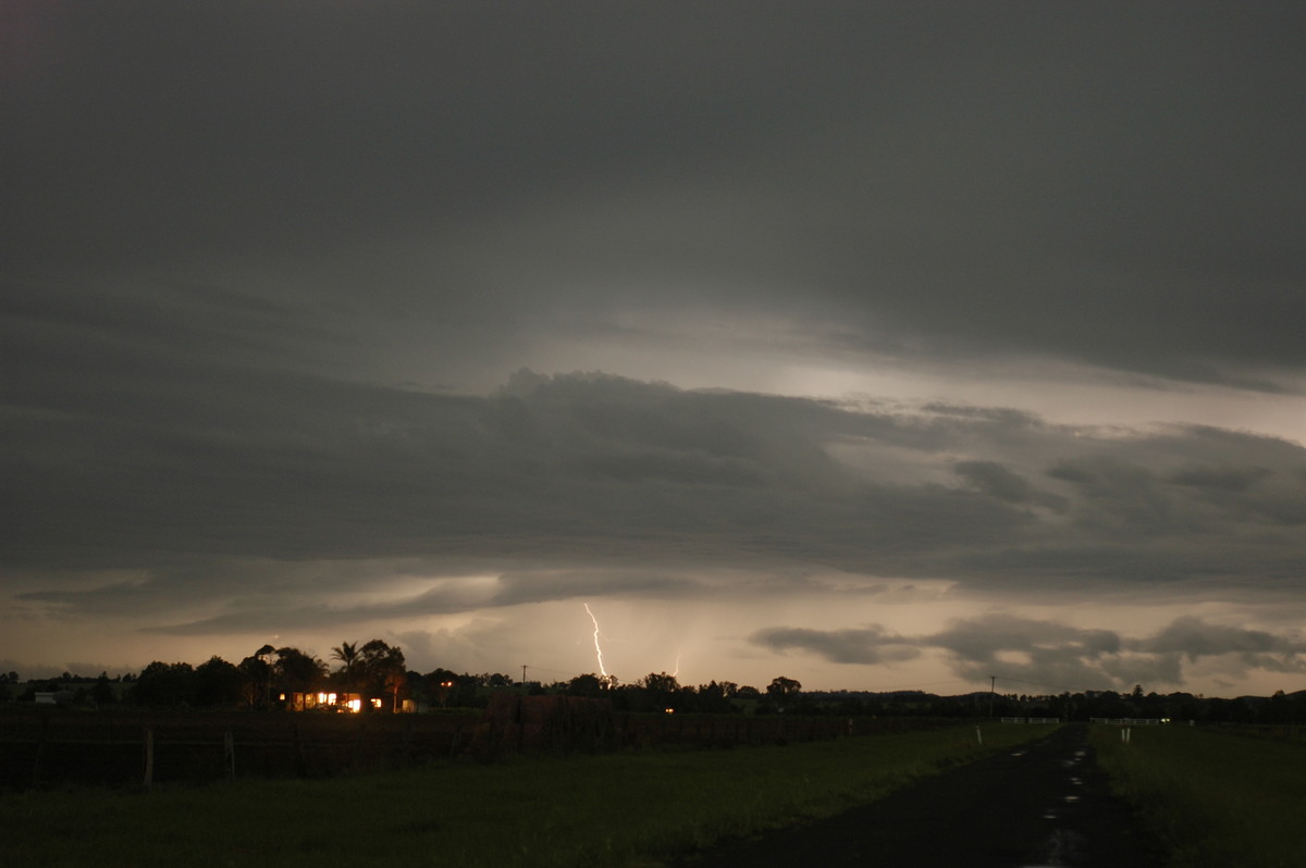 lightning lightning_bolts : near Casino, NSW   13 December 2005