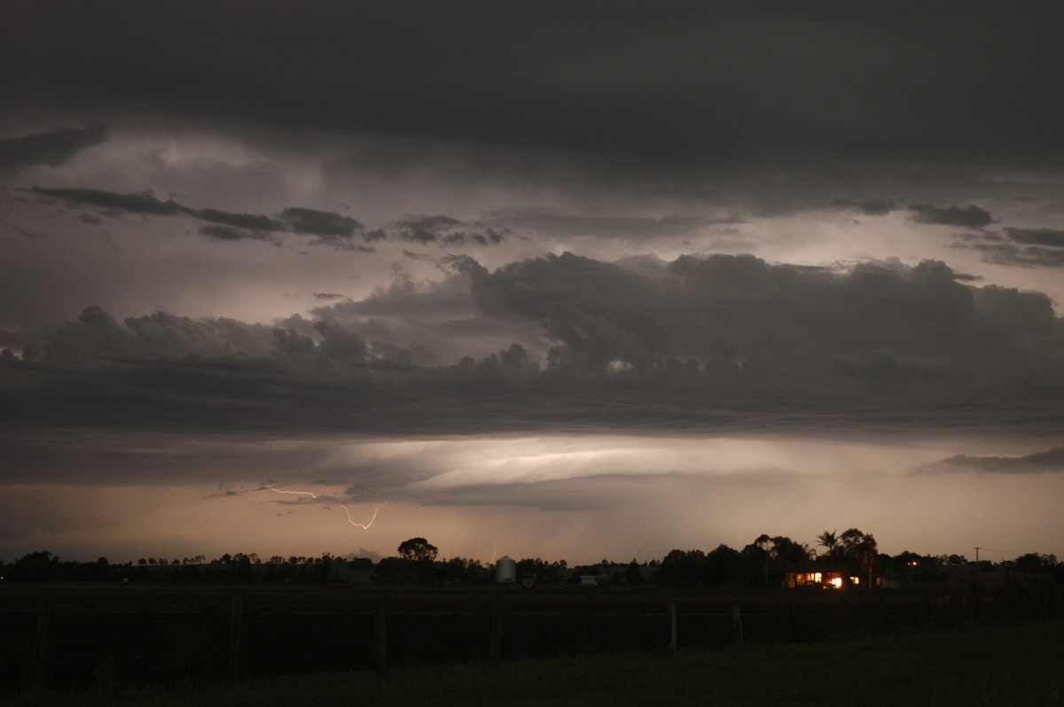 lightning lightning_bolts : near Casino, NSW   13 December 2005