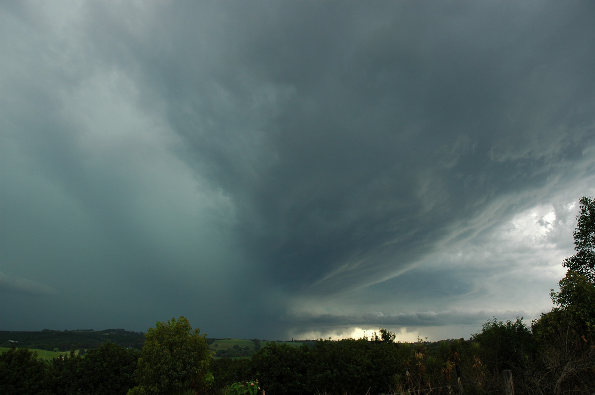 shelfcloud shelf_cloud : Knockrow, NSW   17 December 2005