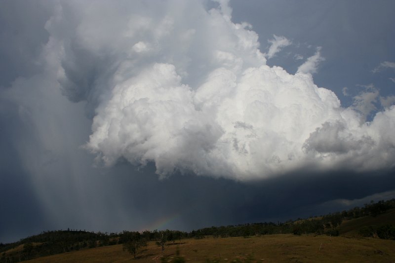 updraft thunderstorm_updrafts : near Yarraman, Qld   26 December 2005