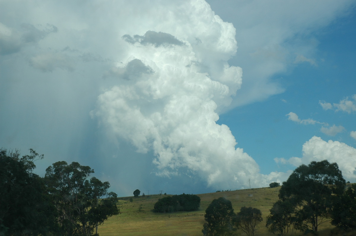 updraft thunderstorm_updrafts : NW of Brisbane, QLD   26 December 2005