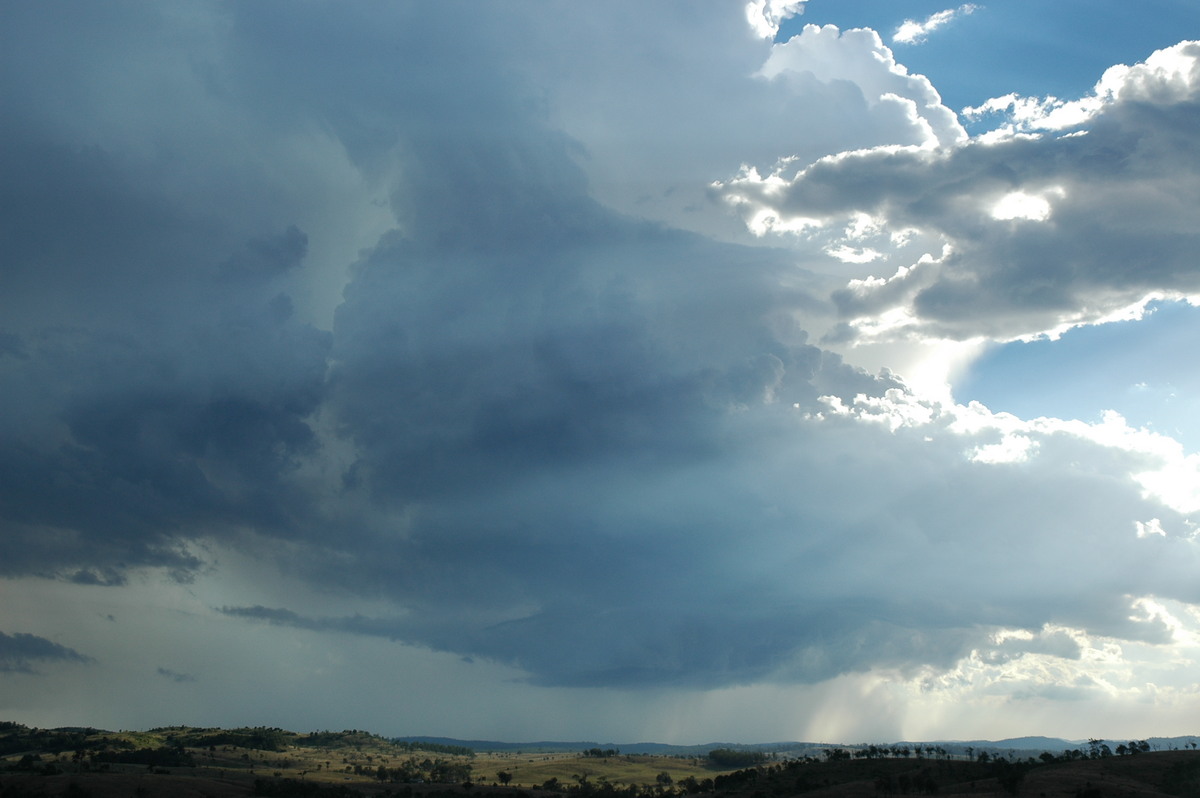 inflowband thunderstorm_inflow_band : near Yarraman, QLD   26 December 2005