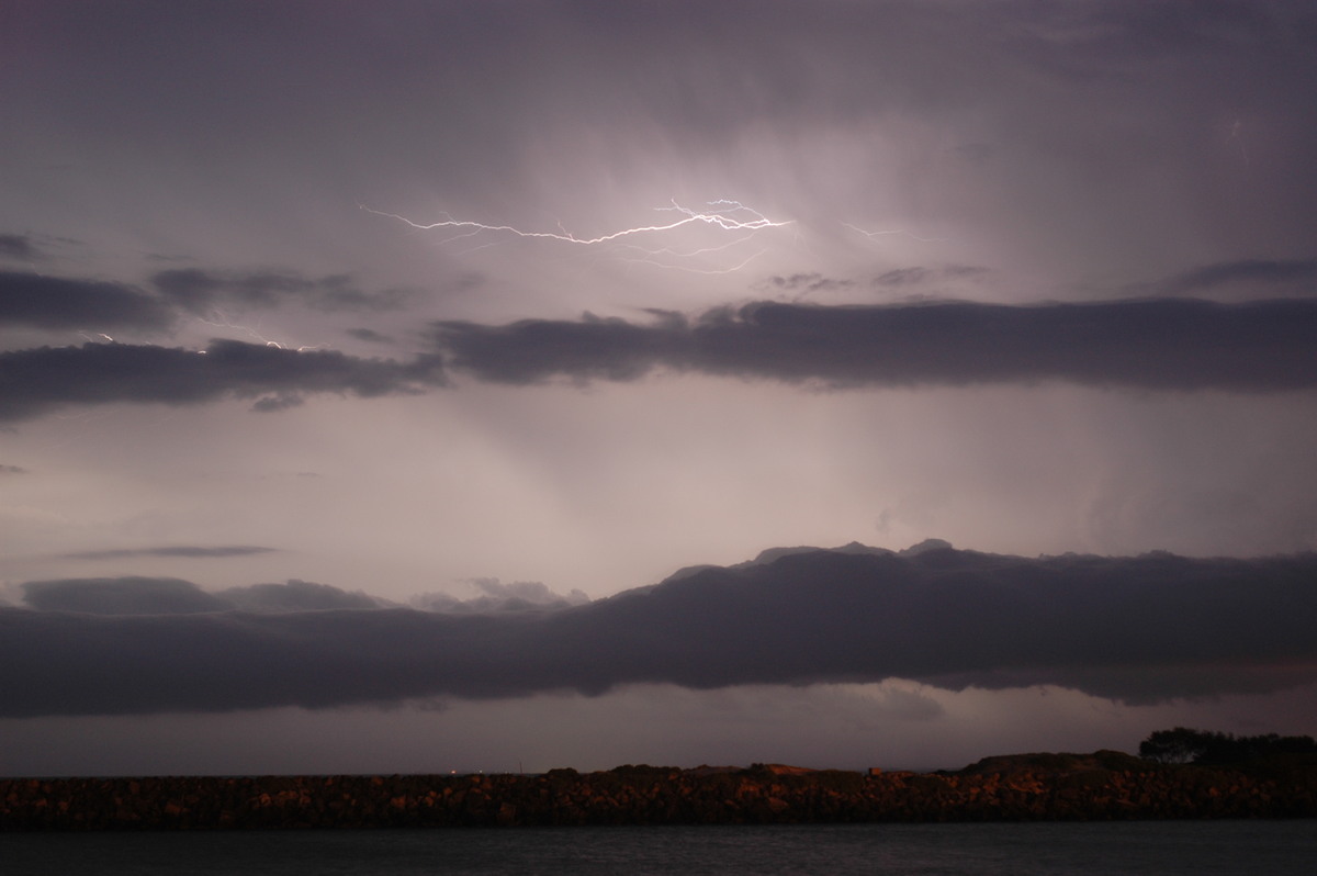 lightning lightning_bolts : Ballina, NSW   28 December 2005