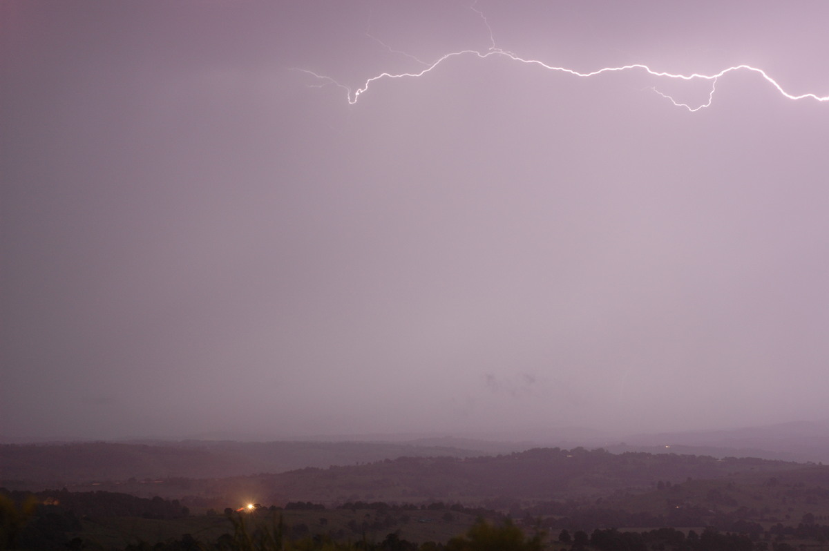 lightning lightning_bolts : McLeans Ridges, NSW   28 December 2005