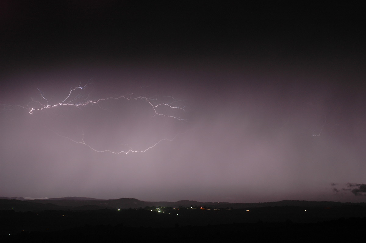 lightning lightning_bolts : McLeans Ridges, NSW   28 December 2005