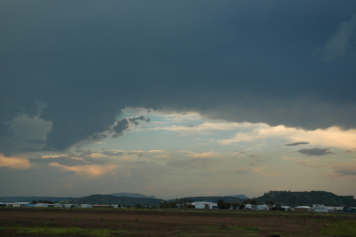 cumulonimbus thunderstorm_base : Lismore, NSW   3 January 2006