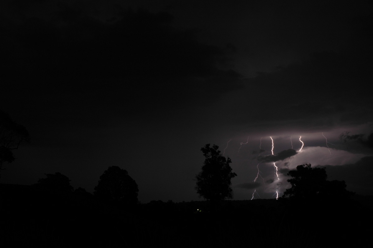 lightning lightning_bolts : McLeans Ridges, NSW   3 January 2006