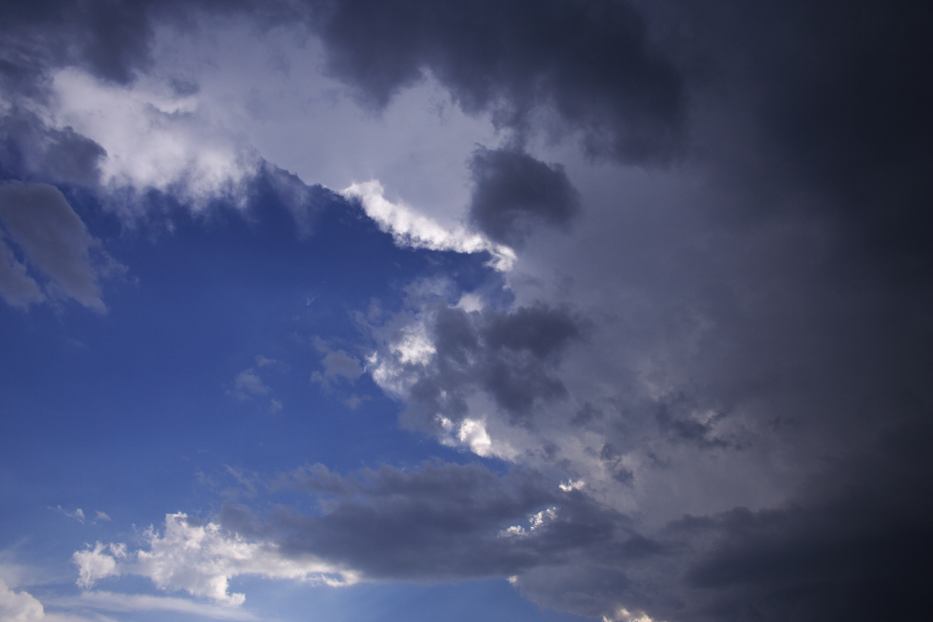 cumulonimbus supercell_thunderstorm : near Mudgee, NSW   24 January 2006