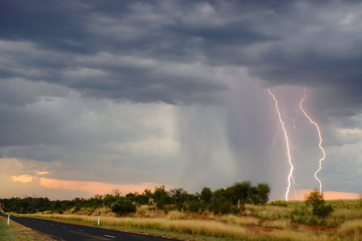 raincascade precipitation_cascade : near Bonshaw, NSW   4 February 2006