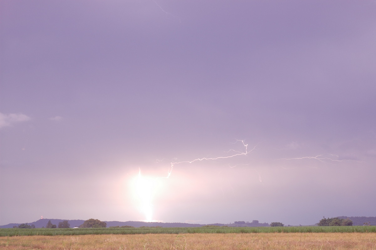 lightning lightning_bolts : Woodburn, NSW   13 February 2006