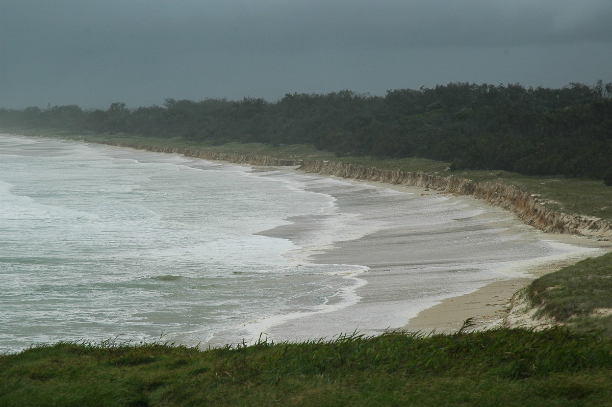 strongwind strong_wind : Hastings Point, NSW   4 March 2006