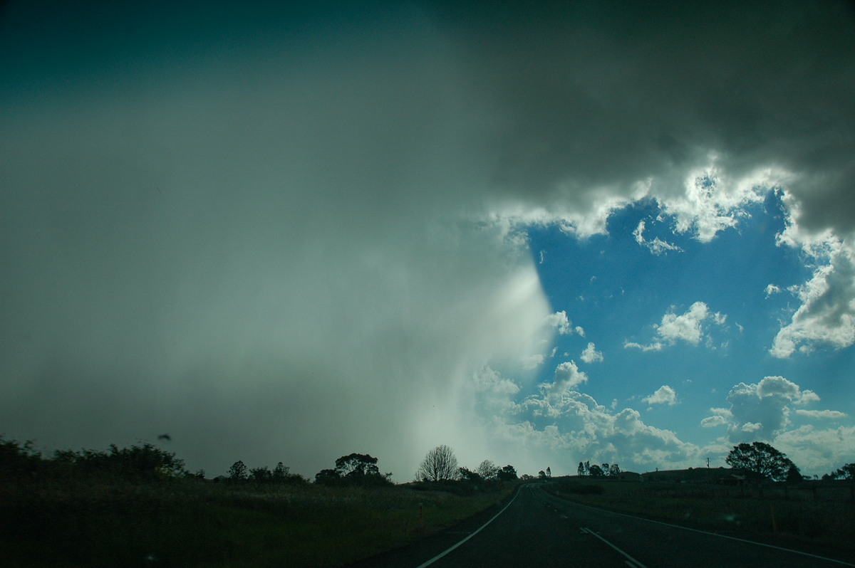 microburst micro_burst : McKees Hill, NSW   4 April 2006