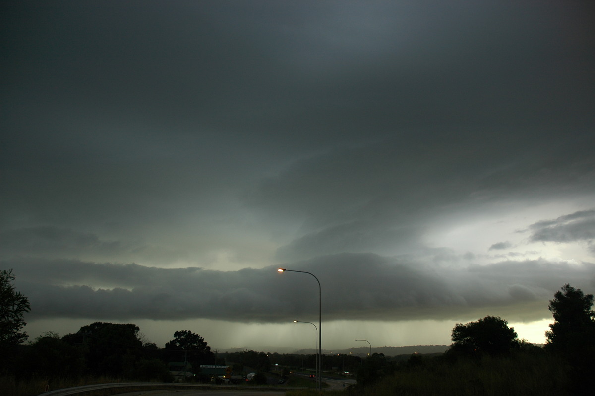 shelfcloud shelf_cloud : near Brunswick Heads, NSW   4 April 2006