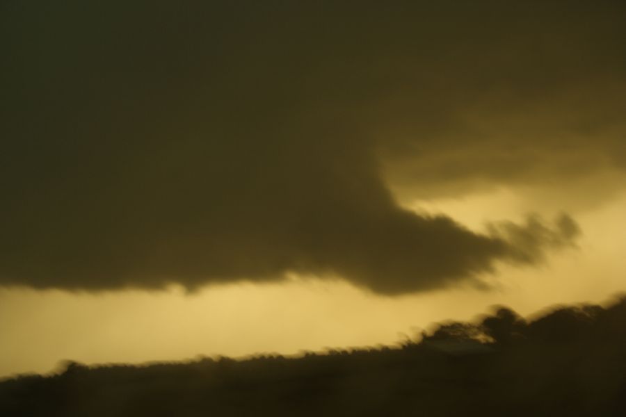 wallcloud thunderstorm_wall_cloud : Chickasha, Oklahoma, USA   24 April 2006