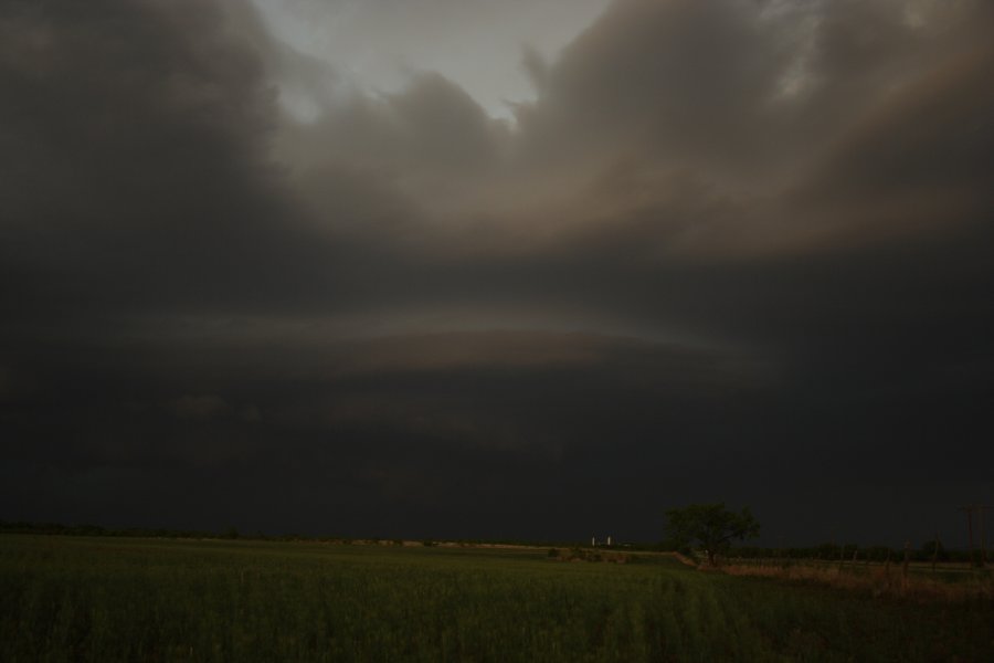 cumulonimbus supercell_thunderstorm : Jayton, Texas, USA   3 May 2006