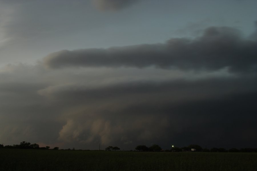 cumulonimbus supercell_thunderstorm : Jayton, Texas, USA   3 May 2006