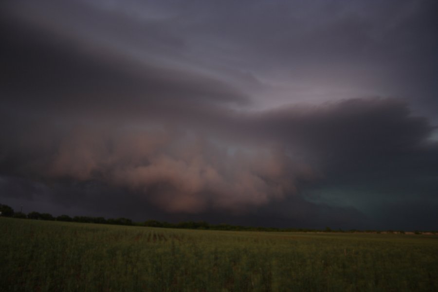 cumulonimbus supercell_thunderstorm : Jayton, Texas, USA   3 May 2006