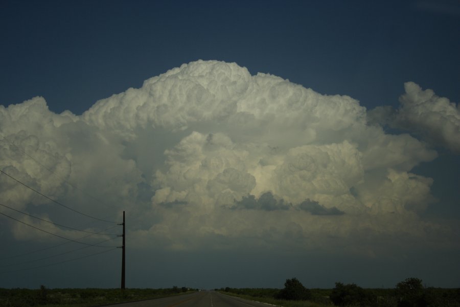 updraft thunderstorm_updrafts : Odessa, Texas, USA   4 May 2006