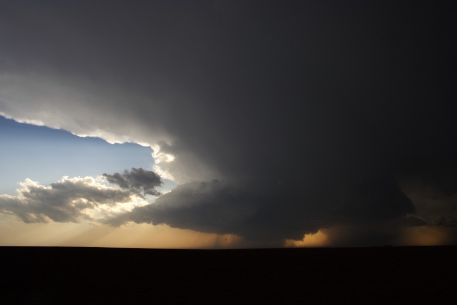 cumulonimbus supercell_thunderstorm : Patricia, Texas, USA   5 May 2006