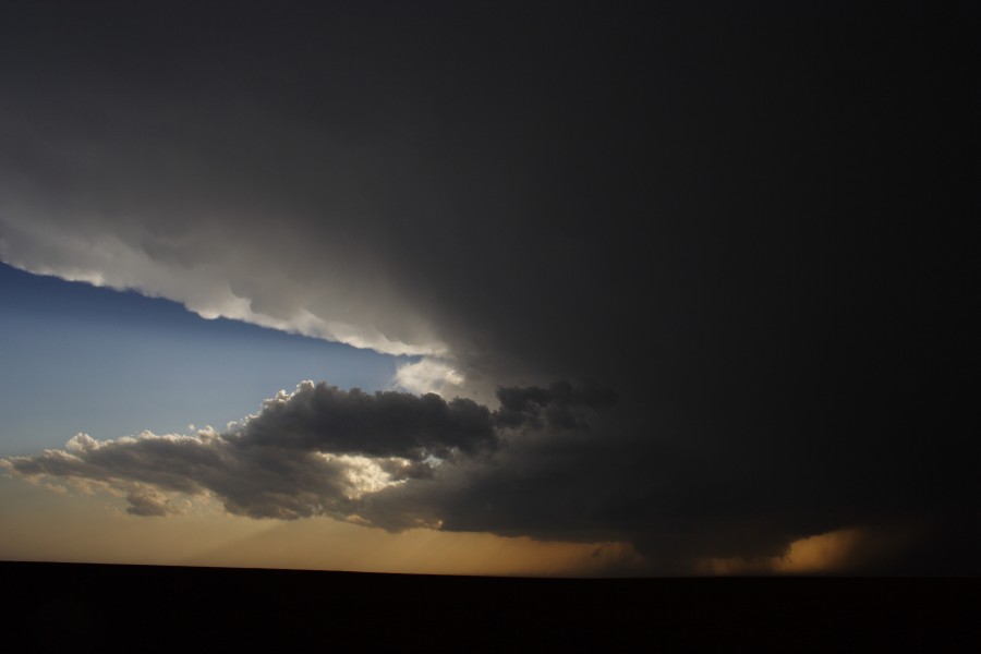 wallcloud thunderstorm_wall_cloud : Patricia, Texas, USA   5 May 2006