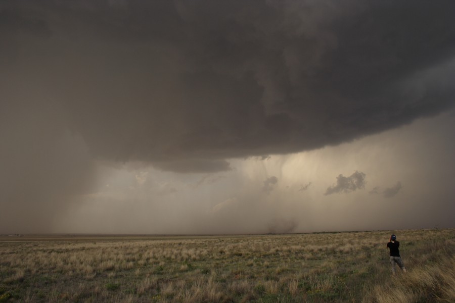 wallcloud thunderstorm_wall_cloud : Patricia, Texas, USA   5 May 2006