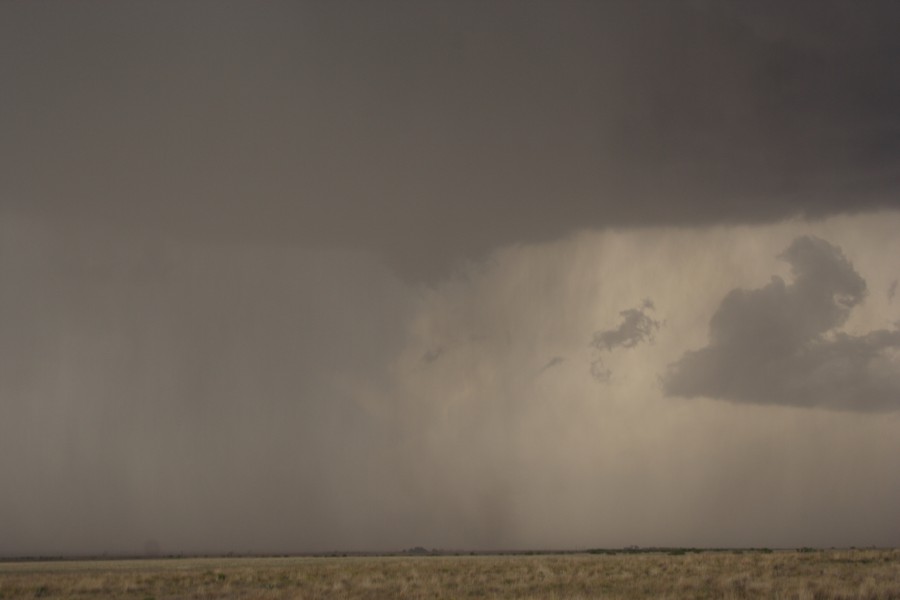 tornadoes funnel_tornado_waterspout : Patricia, Texas, USA   5 May 2006