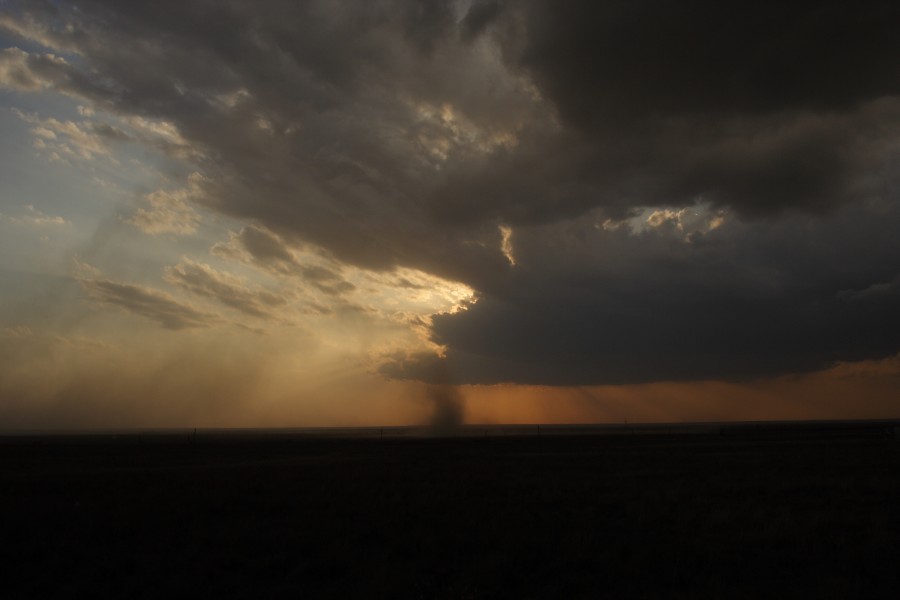 cumulonimbus thunderstorm_base : Patricia, Texas, USA   5 May 2006