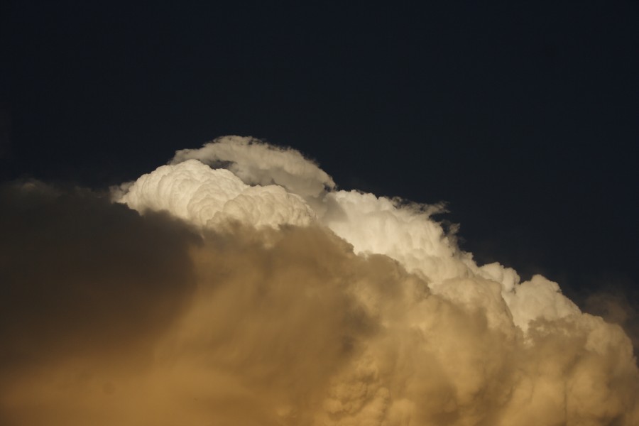 updraft thunderstorm_updrafts : S of Patricia, Texas, USA   5 May 2006