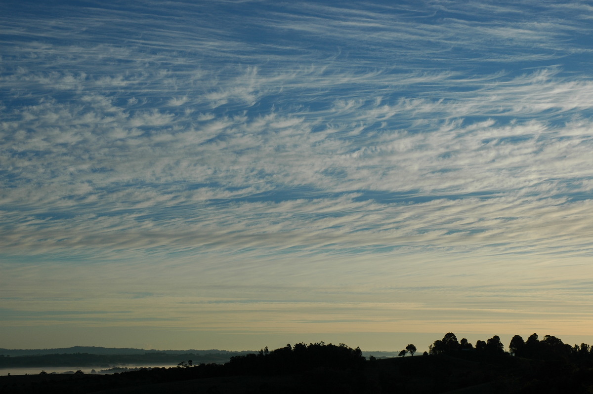 altocumulus undulatus : McLeans Ridges, NSW   8 May 2006