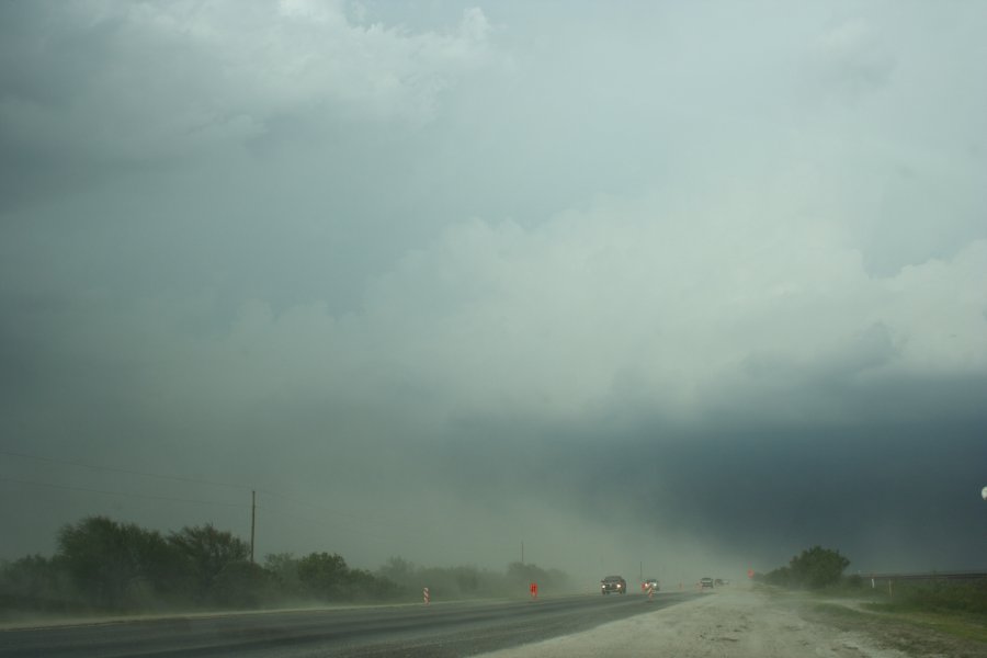 cumulonimbus thunderstorm_base : Del Rio, Texas, USA   14 May 2006