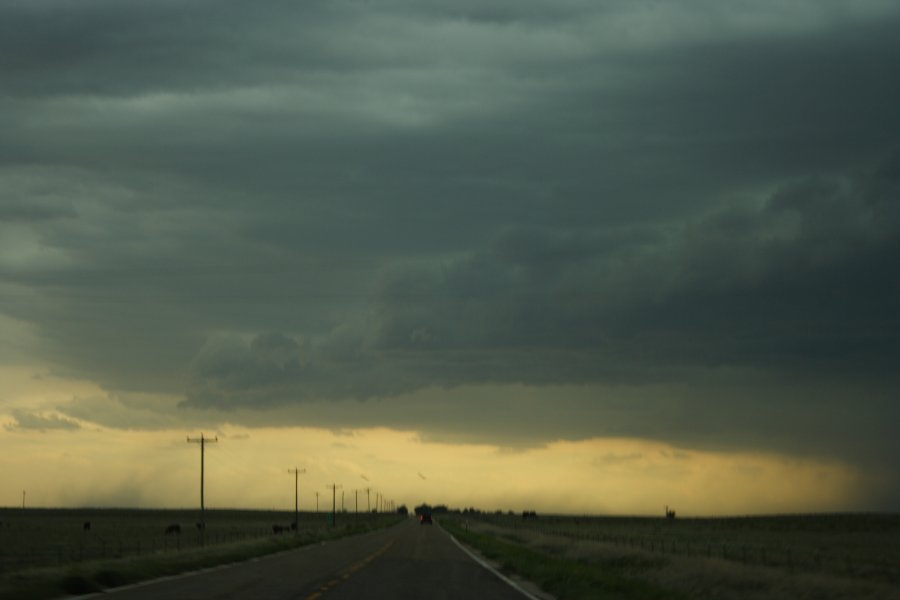 shelfcloud shelf_cloud : near Haswell, Colorado, USA   22 May 2006